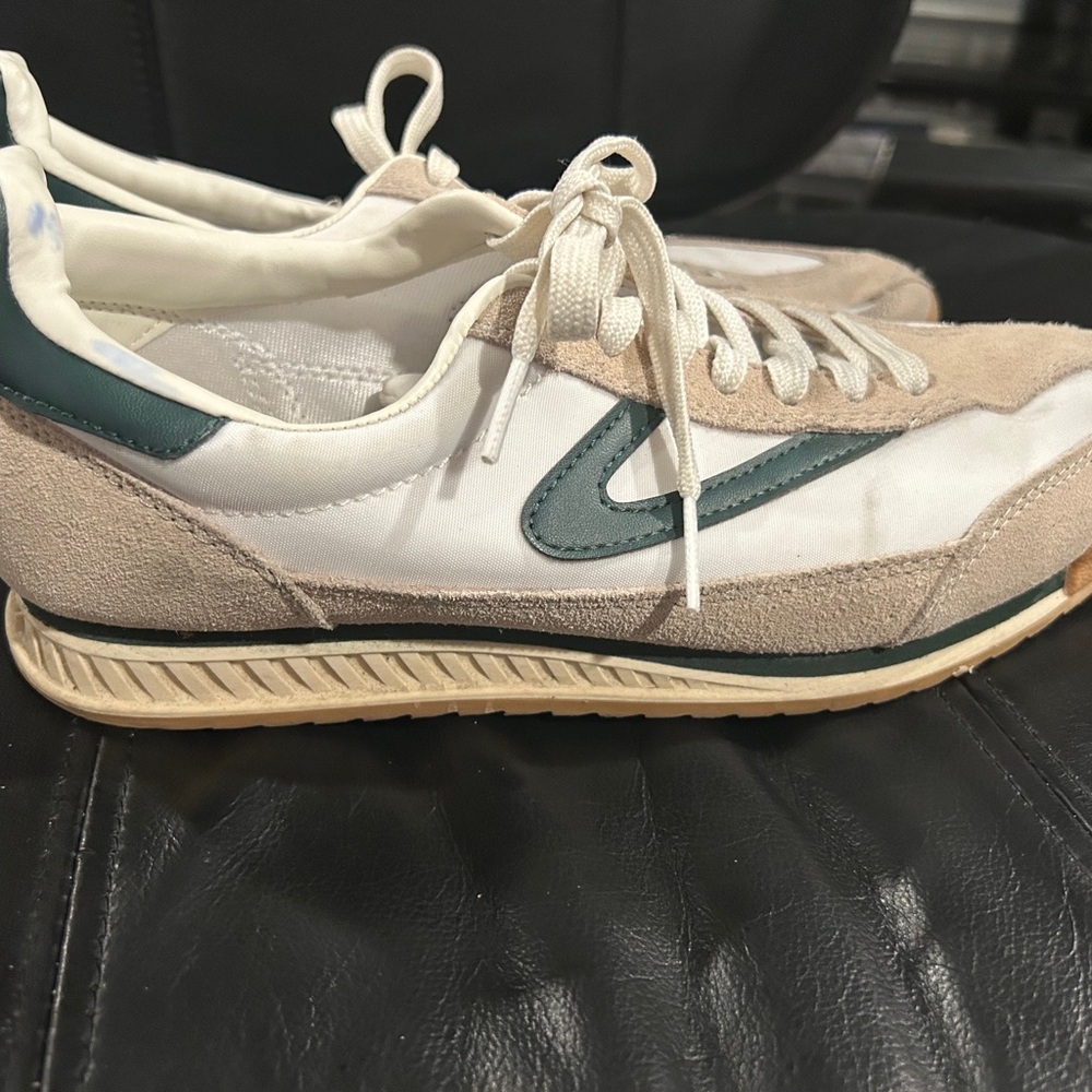 Tretorn Women's Sneakers in White, Tan, and Green